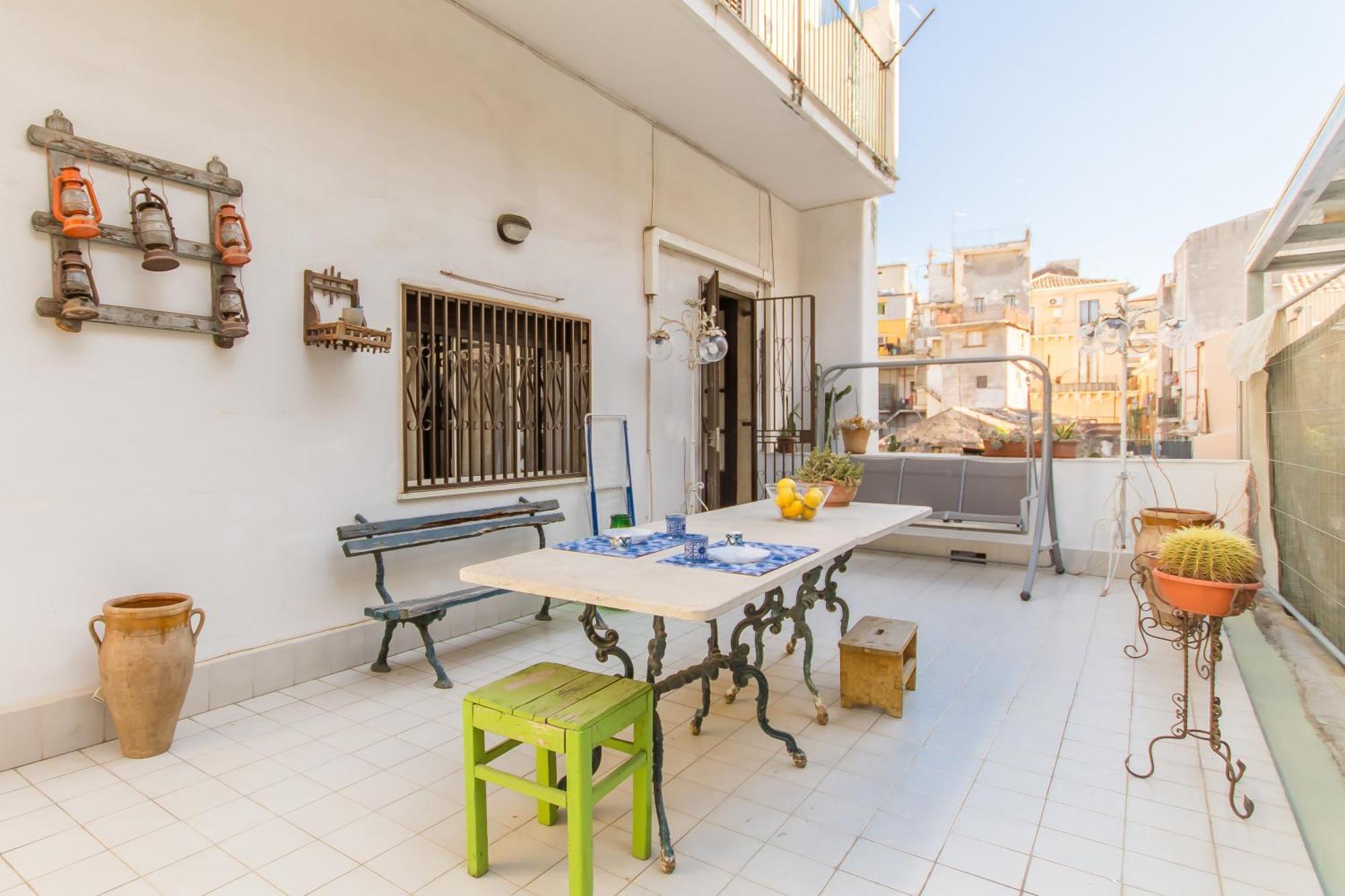Arte House In The Historical Catania - Happy Rentals Exterior photo